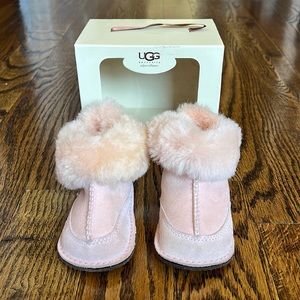 Ugg Australia baby girls pink boots